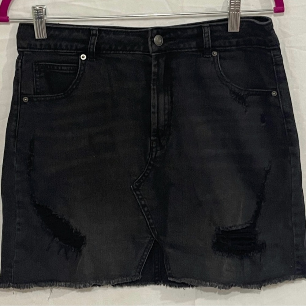 Black Mini Skirt for Casual Night Out